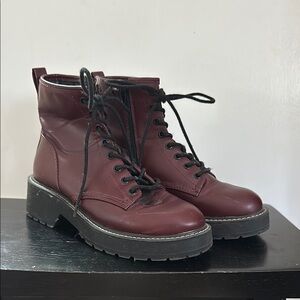 Women's Burgundy Lace-Up Boots